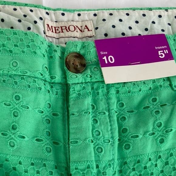 Green Women Short - Picture 3 of 12